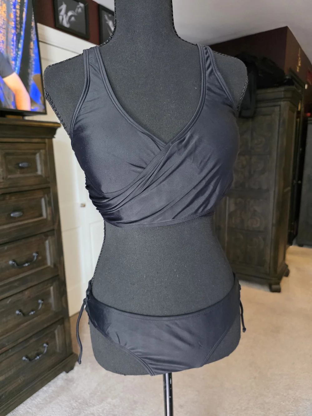 Liora brand new